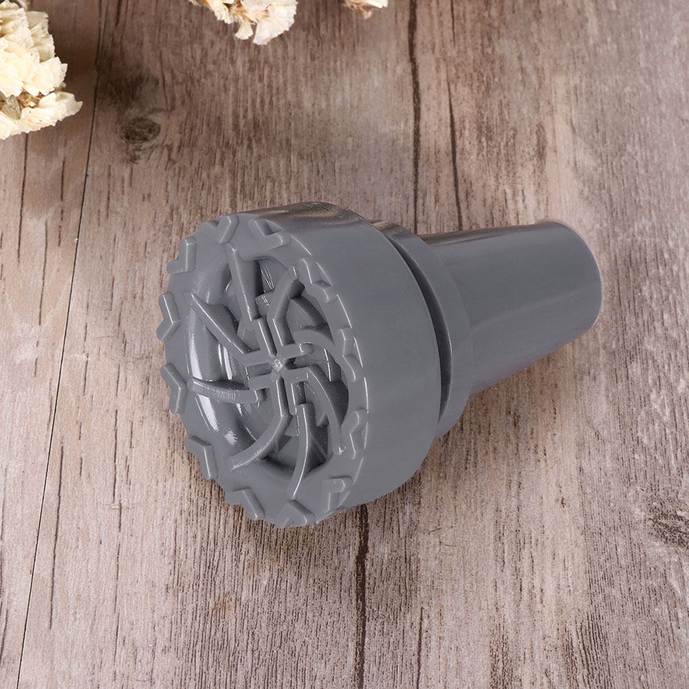 Punte di ricambio in plastica  - Trekking Poles recensione e prezzo
